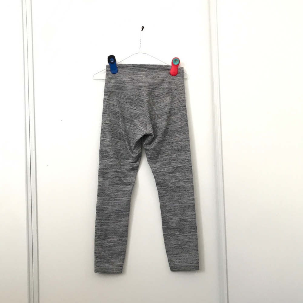 Lululemon High Rise Wunder Under 26” Gray Leggings - Picture 2 of 5